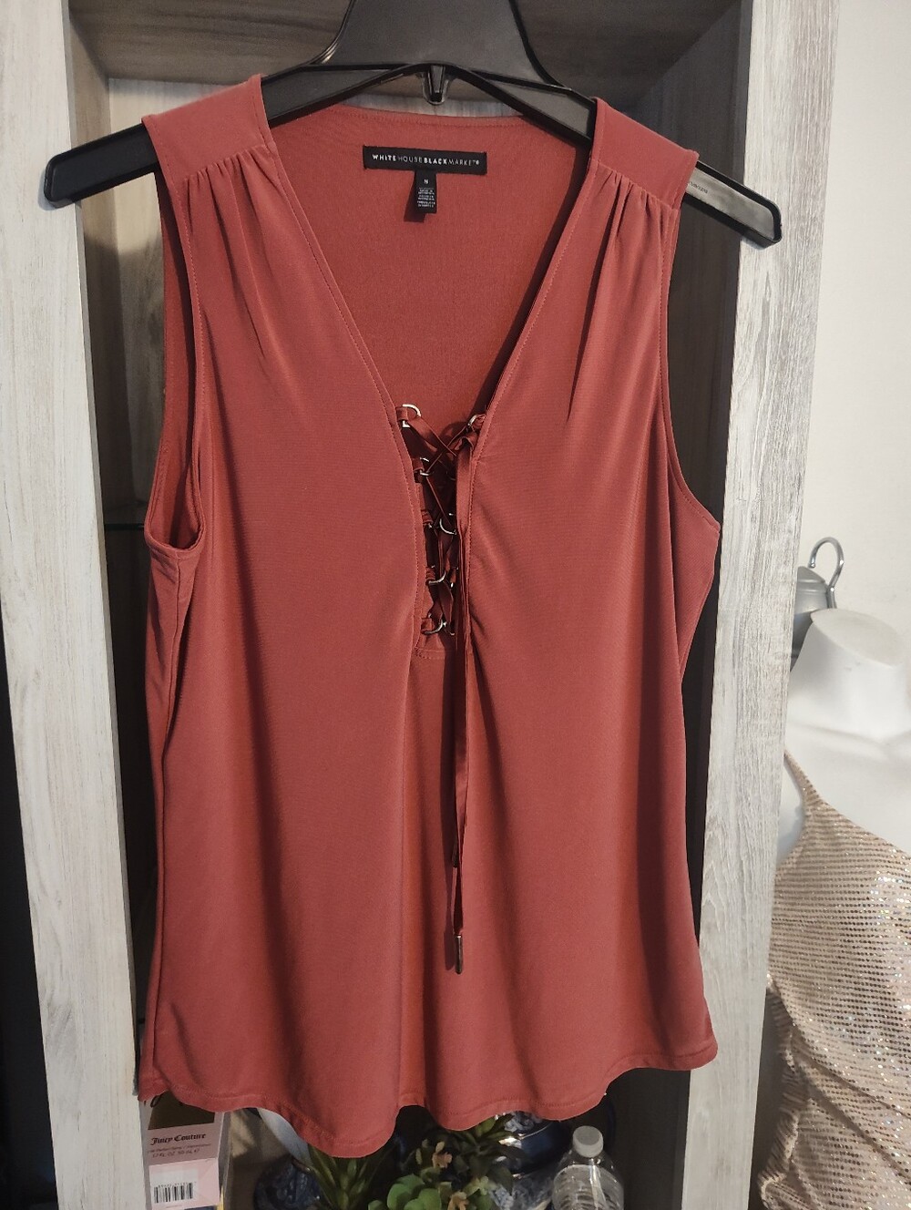 White House Black Market Lace-Up V-Neck Sleeveless Camisole - Rust SZ Small